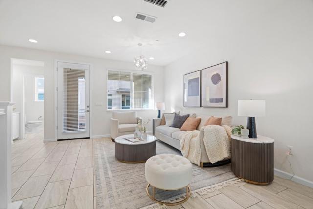 862 White Moonstone Loop, San Jose CA: https://media.crmls.org/mediaz/1f8a0761-f6a9-412e-8a2d-e6d1eb477a4f.jpg