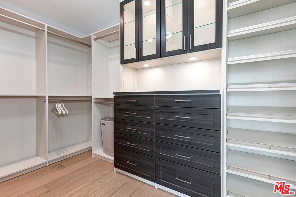 MLS #26749393 image #40