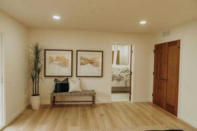 2143 Caminito San Martin, La Jolla CA: https://media.crmls.org/mediaz/1f8b152c-d3f2-4d97-8d63-3fac925c44f8.jpg