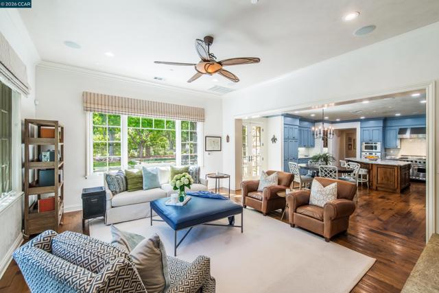 Image 24 of 61 For 53 Hidden Oaks Dr