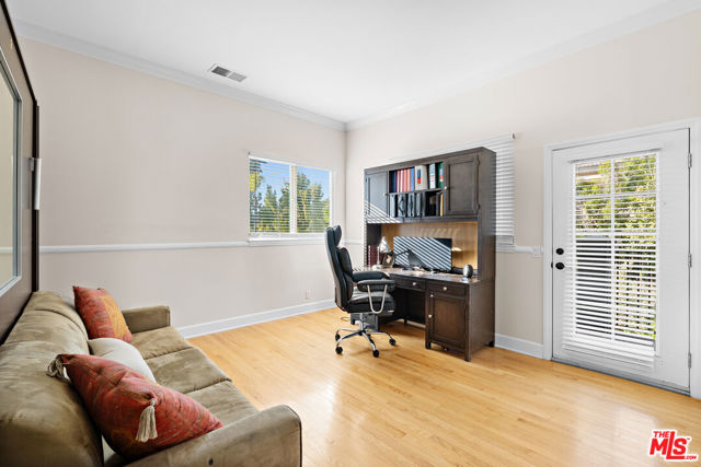 2428 Oak Canyon Place, Escondido CA: https://media.crmls.org/mediaz/1f8bff65-91b1-405b-afaa-56d71367d6b0.jpg