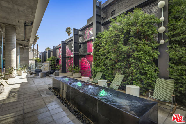 5750 E Hollywood Boulevard, Los Angeles CA: https://media.crmls.org/mediaz/1f8c1ffb-1779-428e-a501-774f83adc2de.jpg