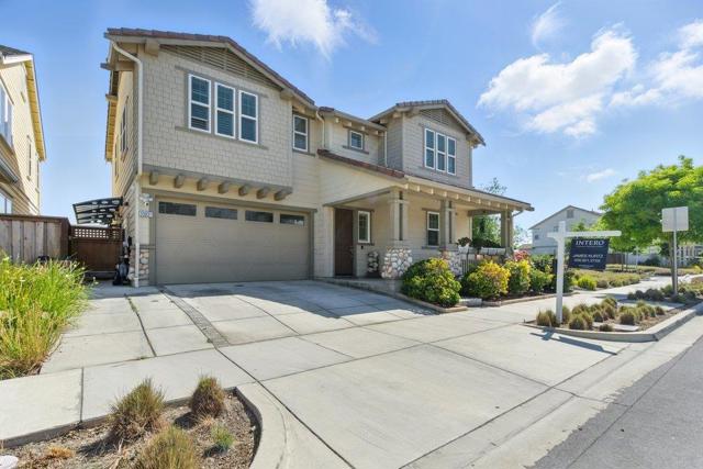 33831 Farmhouse Street, Fremont CA: https://media.crmls.org/mediaz/1f8c2bfc-9d48-48d8-be70-6bad041beb90.jpg