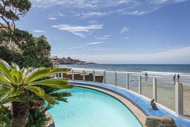 1920 Spindrift Drive, La Jolla CA: https://media.crmls.org/mediaz/1f8cdfbc-95b7-41ed-953f-e7cc8483daec.jpg