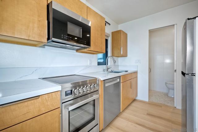 Image 2 of 22 For 747 Armada Ter