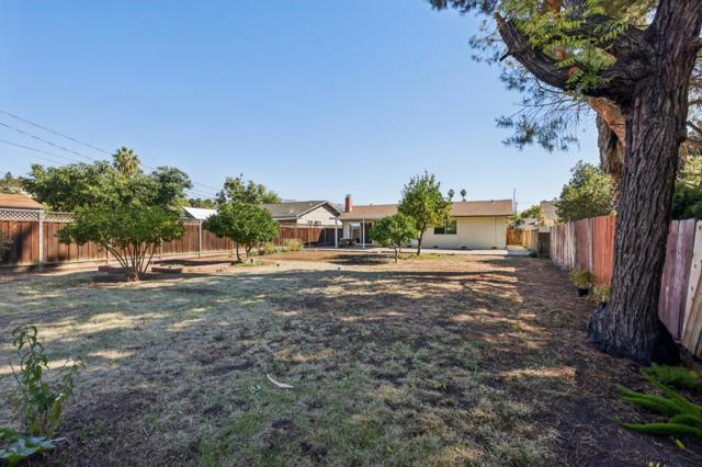 3253 Arthur Avenue, San Jose CA: https://media.crmls.org/mediaz/1f8d37d3-a26b-4cdf-9cd2-4c0c67273572.jpg