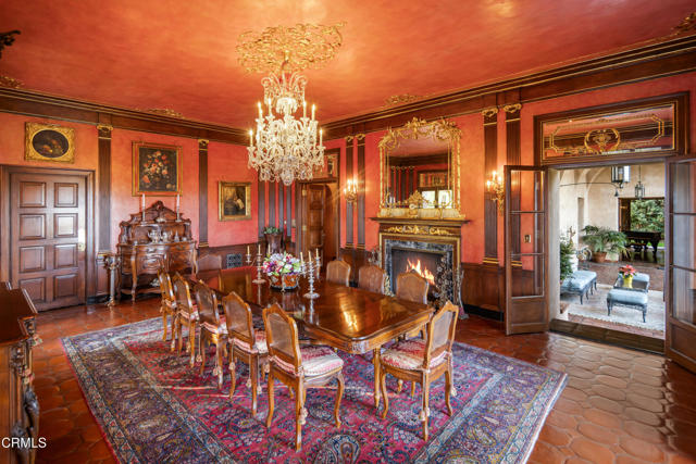 Detail Gallery Image 25 of 39 For 262 S San Rafael Ave, Pasadena,  CA 91105 - 6 Beds | 5/6 Baths