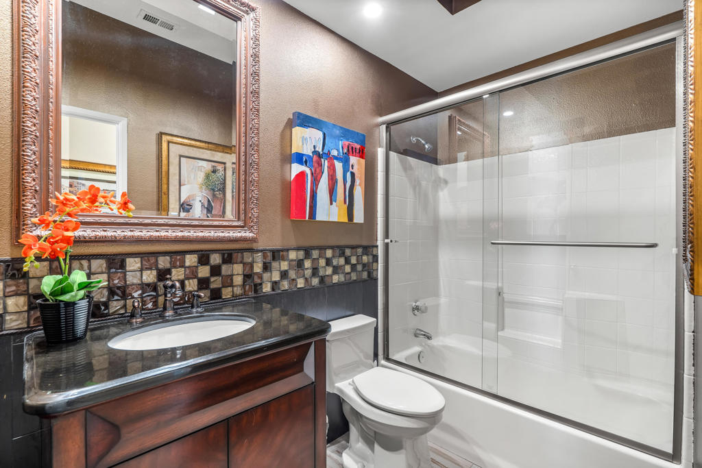 MLS #219136438PS image #32