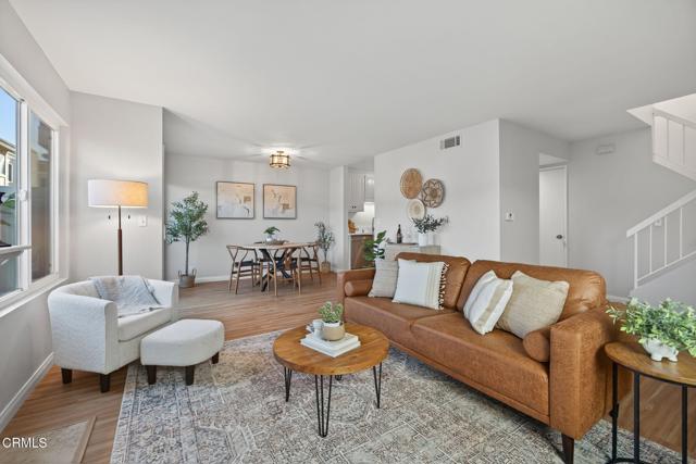 Detail Gallery Image 8 of 40 For 1320 San Simeon Ct #4,  Ventura,  CA 93003 - 2 Beds | 1/1 Baths