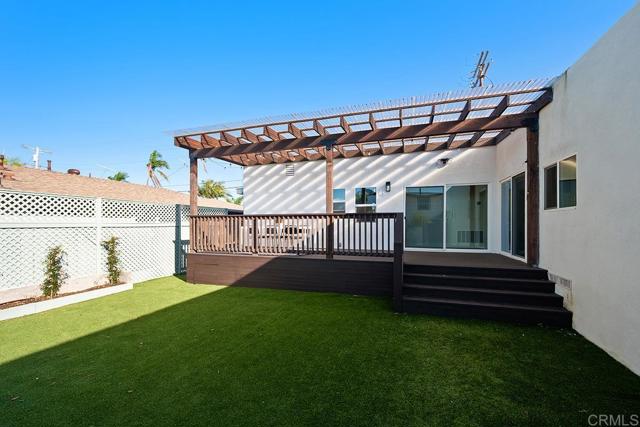 Detail Gallery Image 31 of 75 For 4404 Voltaire St, San Diego,  CA 92107 - 4 Beds | 3 Baths