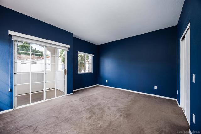 418 W San Marcos Blvd, San Marcos CA: https://media.crmls.org/mediaz/1f917f50-9d89-42cf-8a0e-c80394c9f15c.jpg