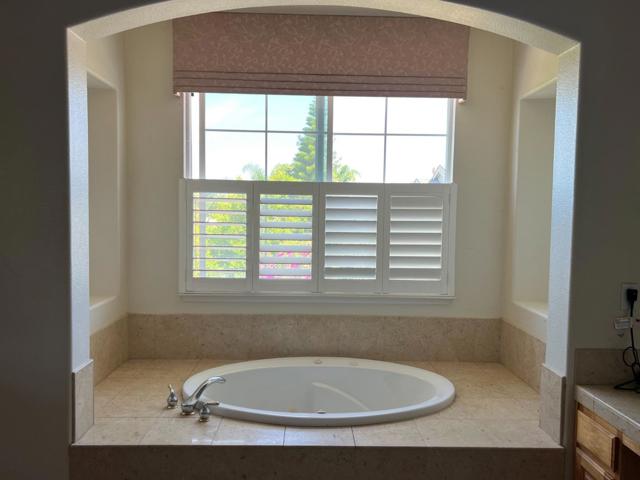 Image 12 of 17 For 4602 Middle Park Drive
