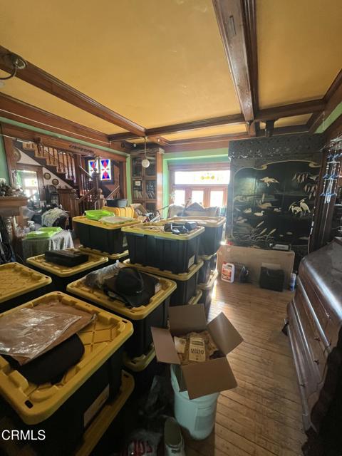 1324 Volney Drive, Los Angeles CA: https://media.crmls.org/mediaz/1f93733a-c88a-4b7f-9451-8327faadd8e7.jpg