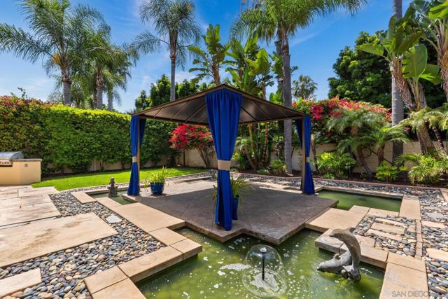 616 Marlin Ln, Carlsbad CA: https://media.crmls.org/mediaz/1f93cd23-fca8-4b4f-a75f-79ea996c8d17.jpg