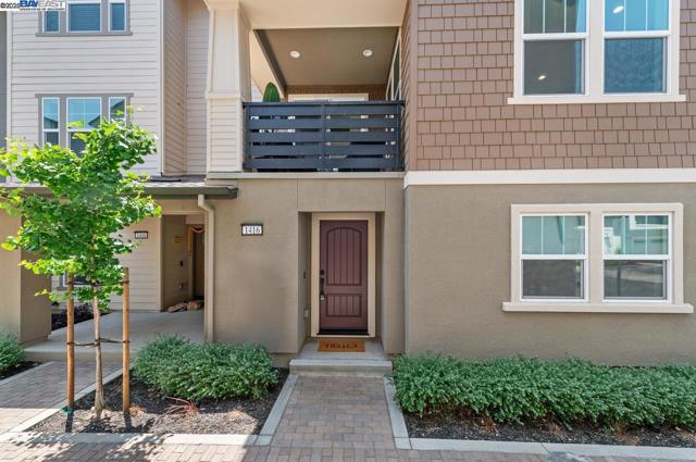 1416 Julia Ln, Concord CA: https://media.crmls.org/mediaz/1f94840f-12d6-4057-99dc-4280520f5ae8.jpg