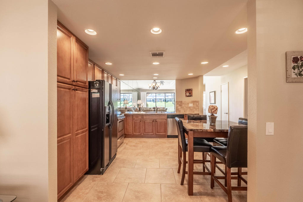 MLS #219137425DA image #8