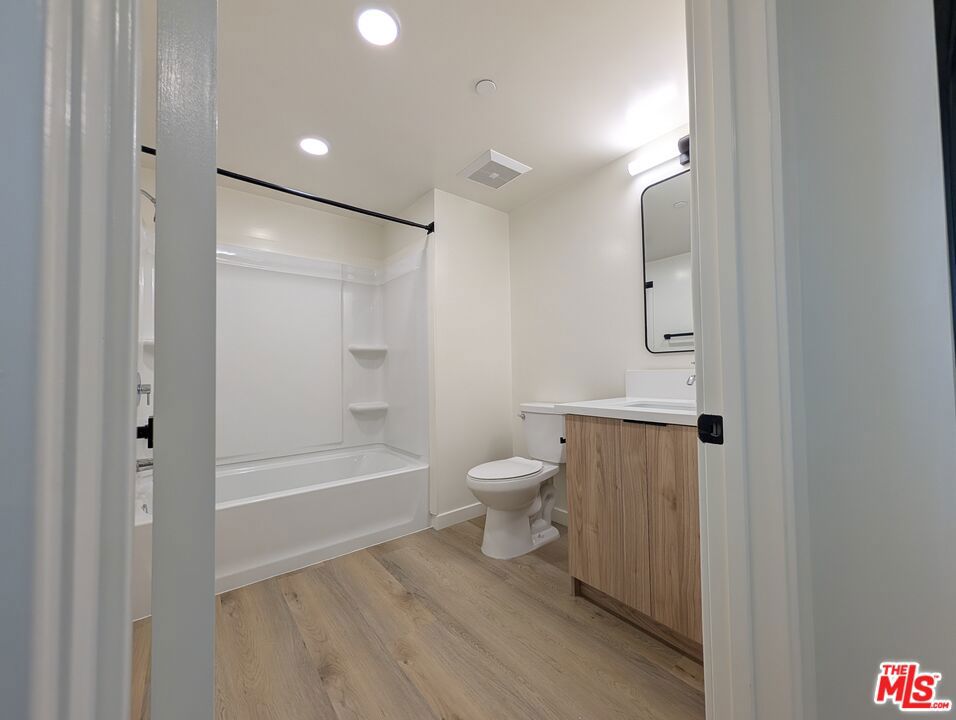 MLS #26871793 image #27