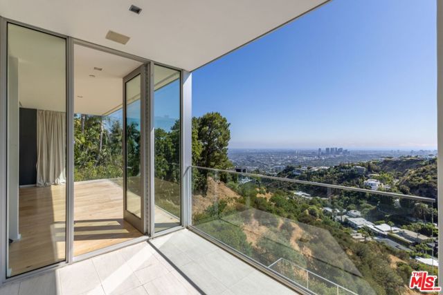 1853 Sunset Plaza Drive, Los Angeles CA: https://media.crmls.org/mediaz/1f957213-887a-4c23-bbce-4a8f3adf26d4.jpg