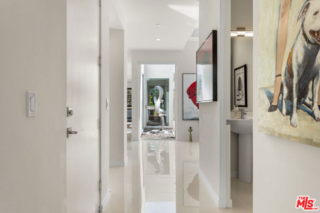 Image 6 of 60 For 4304 Vantage Lane