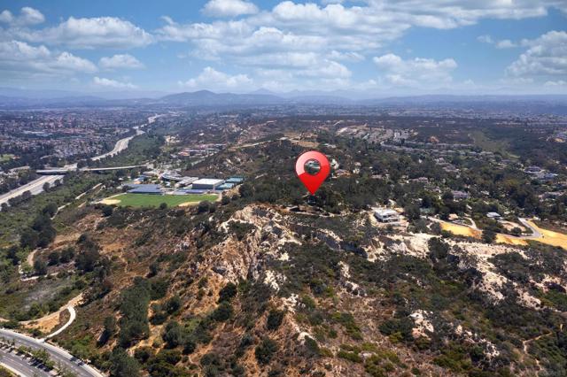 3811 Via Del Mar, San Diego CA: https://media.crmls.org/mediaz/1f994738-129e-4879-8dc6-892d8c3222f5.jpg