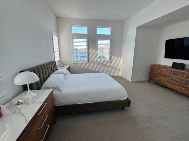 5808 Nugget Way, Dublin CA: https://media.crmls.org/mediaz/1f995251-517b-4d2b-bb57-7f9cb10fc659.jpg