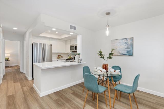 Detail Gallery Image 15 of 36 For 3524 Seahorn Circle, San Diego,  CA 92130 - 2 Beds | 2 Baths