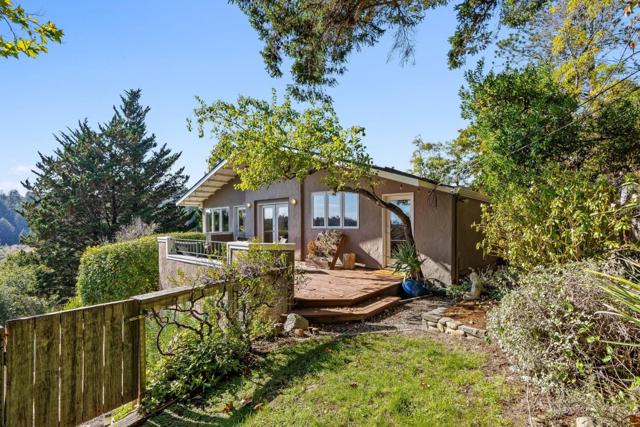 2222 Ocean Street, Santa Cruz CA: https://media.crmls.org/mediaz/1f9b0131-6d3c-4381-b92a-fc2b0b788d28.jpg