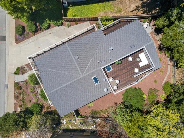 1975 Seascape Boulevard, Aptos CA: https://media.crmls.org/mediaz/1f9c36fe-e46c-4eea-bf4c-7de1add70398.jpg
