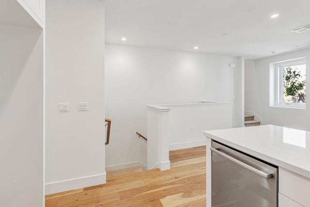 1129 Esther Court, Palo Alto CA: https://media.crmls.org/mediaz/1f9cd161-4e3c-458d-88d4-eaba036d25b3.jpg