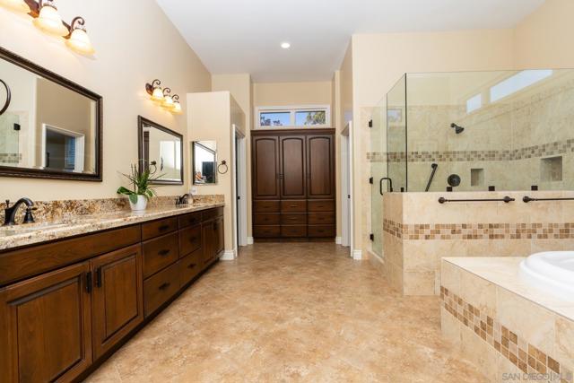 15416 Harrow Lane, Poway, California 92064, 4 Bedrooms Bedrooms, ,4 BathroomsBathrooms,Single Family Residence,For Sale,Harrow Lane,250000728SD