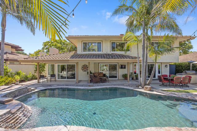 3901 Via Verde, Thousand Oaks CA: https://media.crmls.org/mediaz/1f9d28a2-b7bb-441d-8242-28daf5becca1.jpg