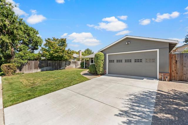 4944 Morden Drive, San Jose CA: https://media.crmls.org/mediaz/1f9d6b44-1b6b-40c2-8491-4bf216f1f854.jpg