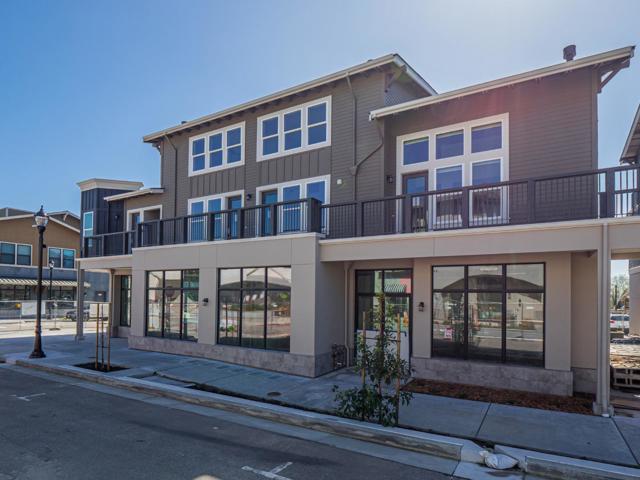 136 Aptos Village Way, Aptos CA: https://media.crmls.org/mediaz/1f9defff-c5f9-4d33-9ba0-43d6c68c9e3b.jpg