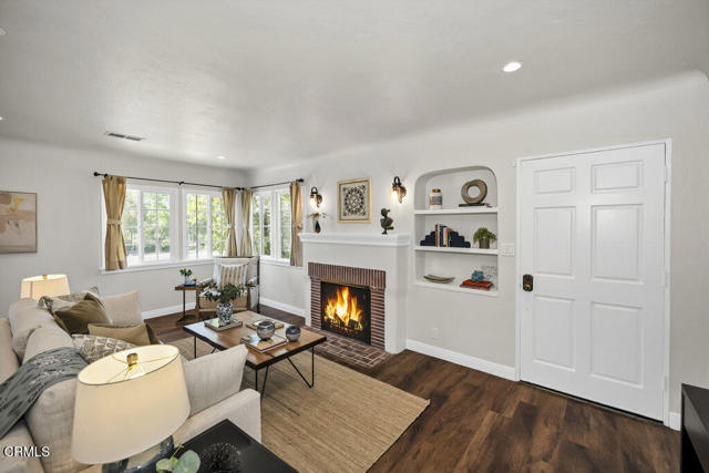 222 Pasqual Avenue, San Gabriel CA: https://media.crmls.org/mediaz/1f9e0413-7edc-4019-8a4e-41b1cd6babf3.jpg