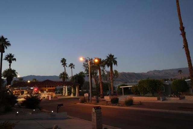 39880 Palm Greens Parkway, Palm Desert CA: https://media.crmls.org/mediaz/1f9e33c9-03d0-42d0-9cb5-4ab61540f9f4.jpg