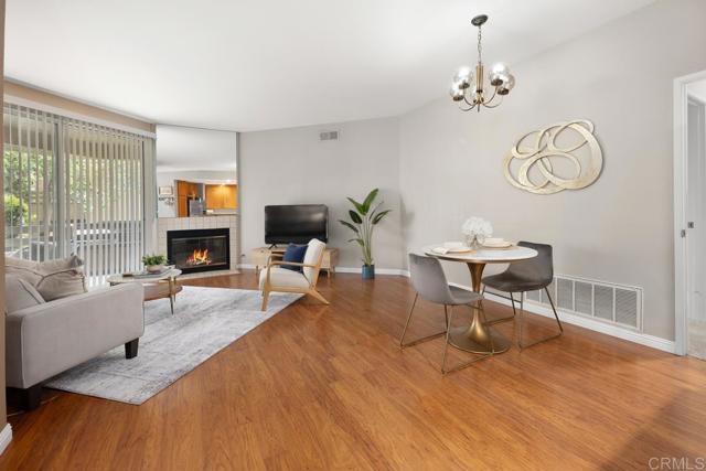 7398 Park View Court, Santee CA: https://media.crmls.org/mediaz/1f9f653f-cb8a-46ef-a1e6-eaa04fb25ca9.jpg