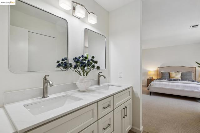934 Bancroft Rd, Concord CA: https://media.crmls.org/mediaz/1f9fe59b-6448-4d04-99e5-e8444e074260.jpg