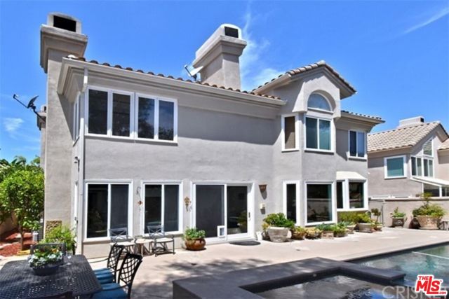 4342 Park Verdi, Calabasas CA: https://media.crmls.org/mediaz/1fa04419-396a-4170-a63e-d1056099d042.jpg