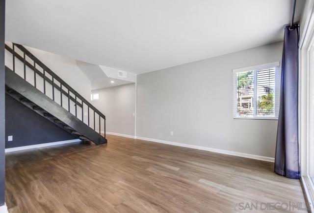 10497 Caminito Mayten, San Diego CA: https://media.crmls.org/mediaz/1fa053d5-101c-4378-82ac-225535f742dd.jpg