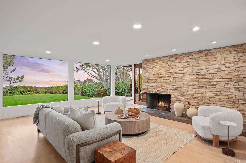 280 Torrey Pines Terrace - photo 7