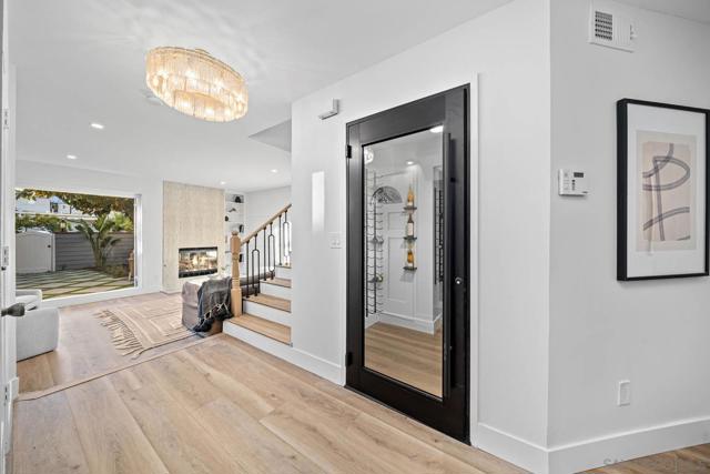 Details for 327 C Ave  , Coronado, CA 92118