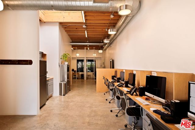  Commercial for Sale in Los Angeles, California