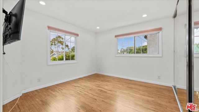 12440 Walsh Avenue, Los Angeles CA: https://media.crmls.org/mediaz/1fa226d5-8a74-4f20-b865-3e9abcc5e76e.jpg