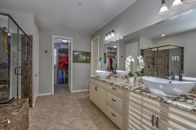 Detail Gallery Image 19 of 36 For 7146 Sitio Destino, Carlsbad,  CA 92009 - 4 Beds | 3 Baths