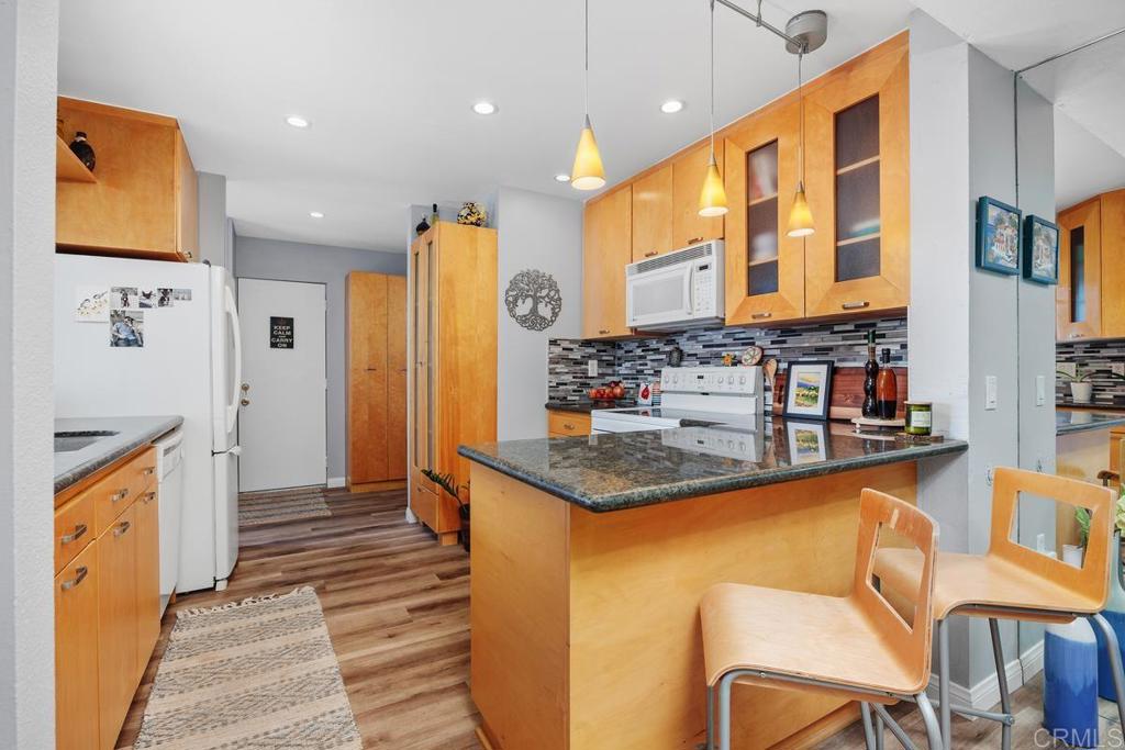 1081 Woodlake Dr Cardiff By The Sea - photo 8