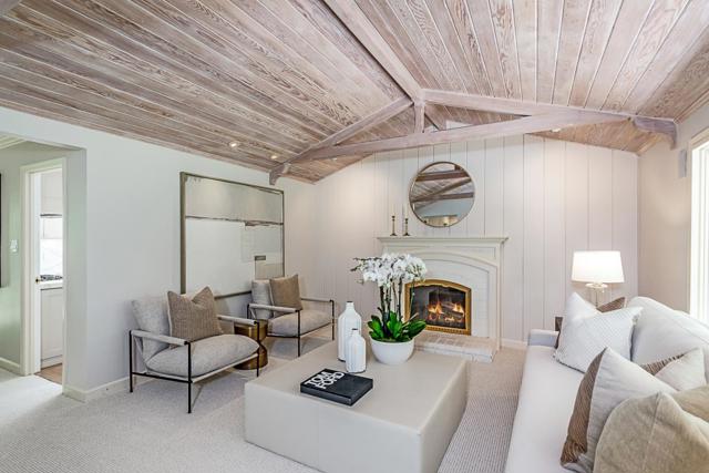 3 Wyndham Drive, Portola Valley CA: https://media.crmls.org/mediaz/1fa45430-f36f-44cd-bbd6-f8b7341eeda9.jpg