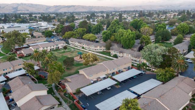 36923 Bolina Terrace, Fremont CA: https://media.crmls.org/mediaz/1fa4c758-c36a-46c1-99fc-21c78e6571c6.jpg