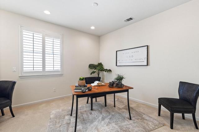 7260 Clear Vista Court, San Jose CA: https://media.crmls.org/mediaz/1fa52904-430f-4c4e-a78b-40c3d1f6feb2.jpg