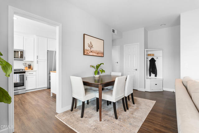 Detail Gallery Image 9 of 30 For 227 S Madison Ave #206,  Pasadena,  CA 91101 - 2 Beds | 2 Baths