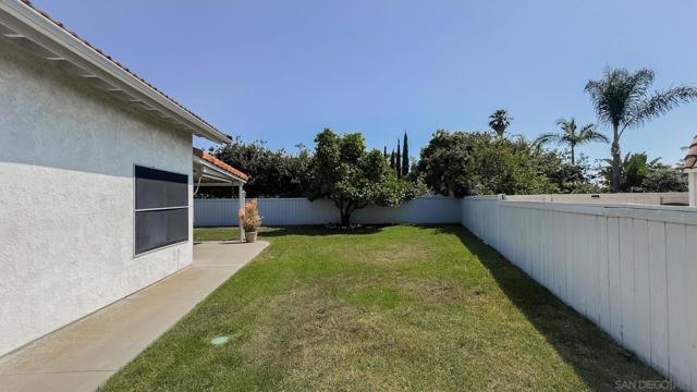 11686 Cacao Court, San Diego CA: https://media.crmls.org/mediaz/1fa66464-364b-4c9c-b271-711334fd6e62.jpg